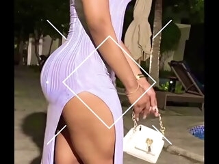 INSTAGRAM MODEL Roughly PERFECT BODY AND BOOBS