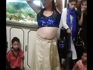 Hot Down in the mouth Indian Girl Dance
